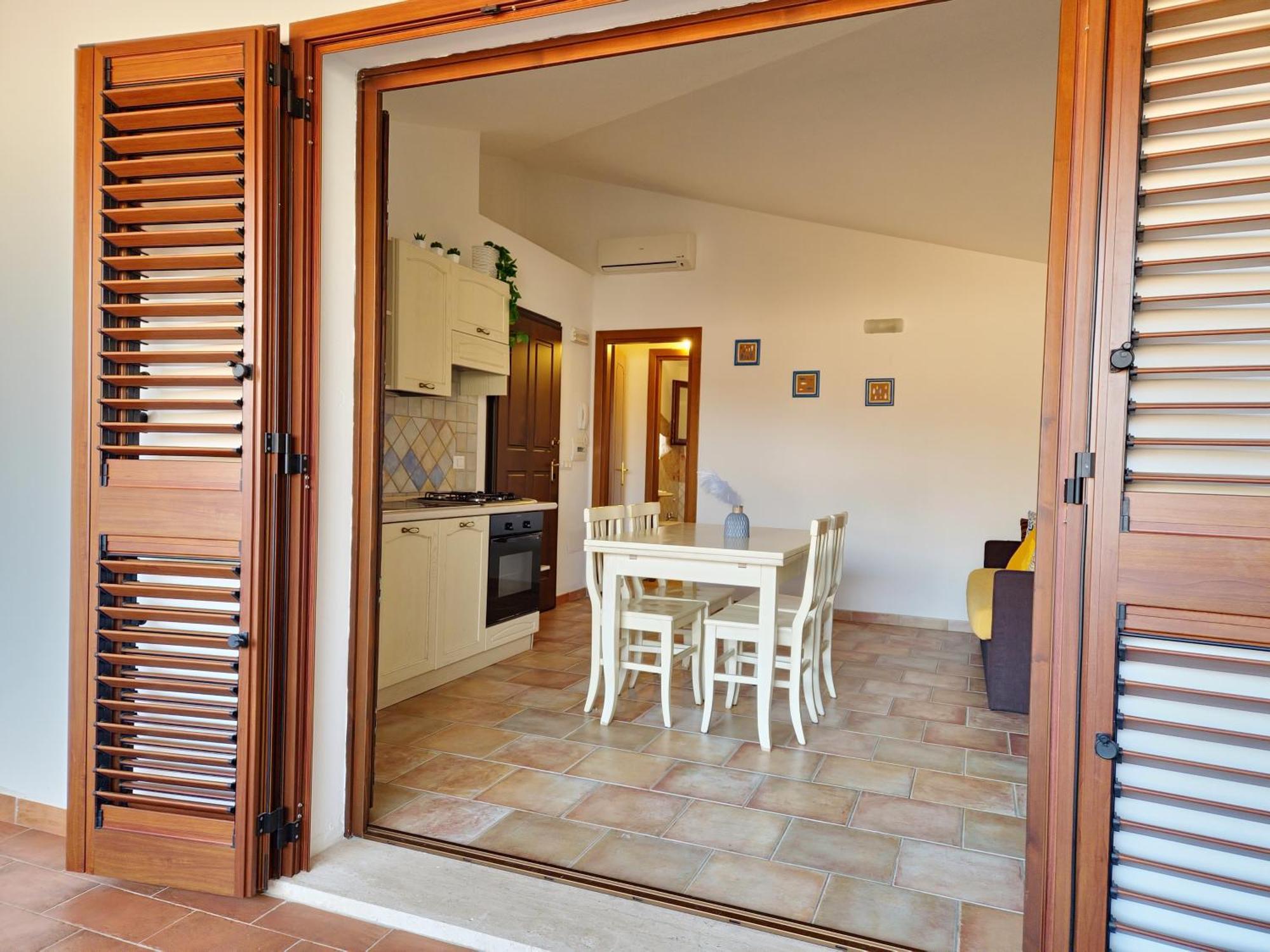 Dommos - Melodie Apartments Cala Liberotto Exterior foto
